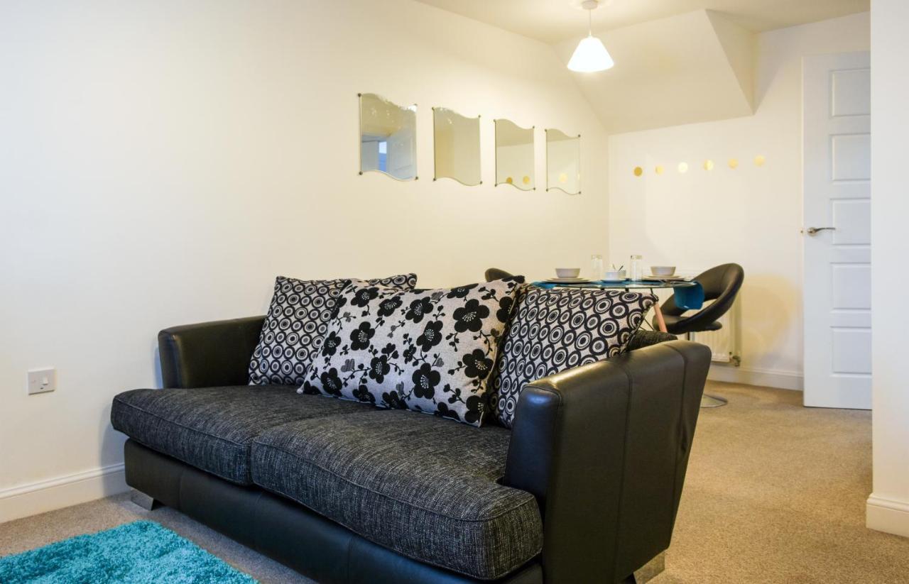 1 Bedroom Apartment Leamington Spa Hosted By Golden Key Γουόργικ Εξωτερικό φωτογραφία